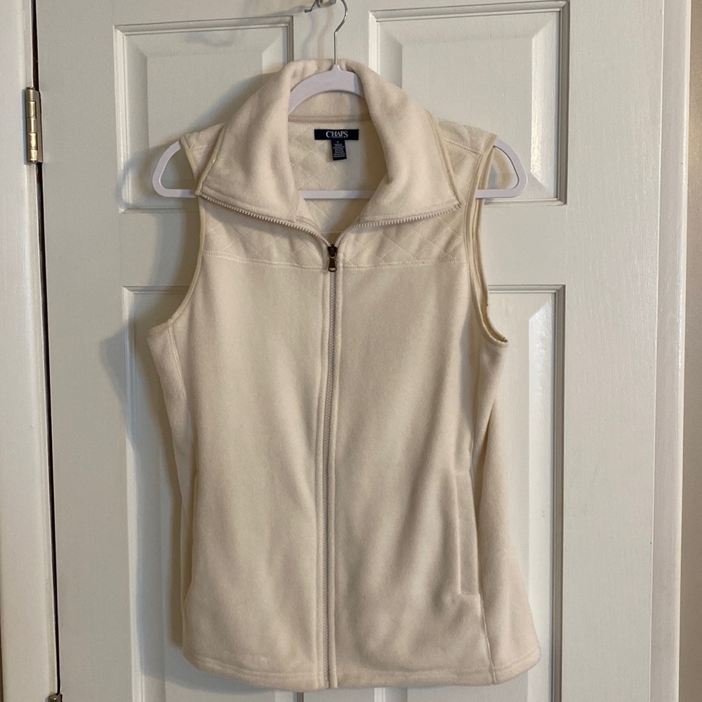 Chaps Fleece cream vest
